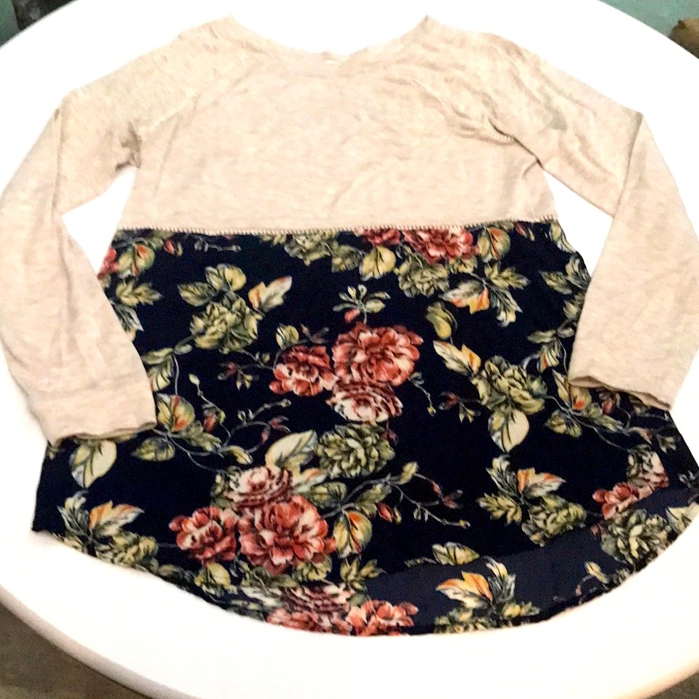Potters Pot Floral Top